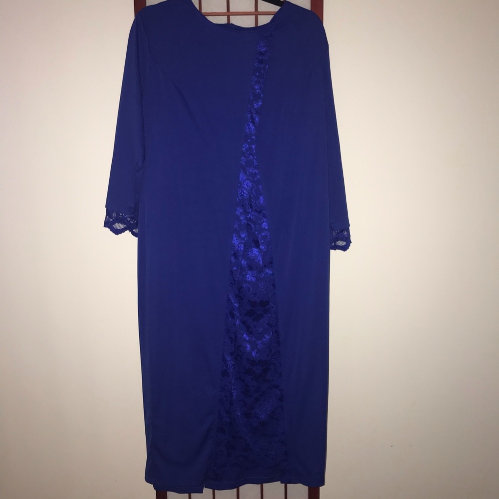Blue dress
